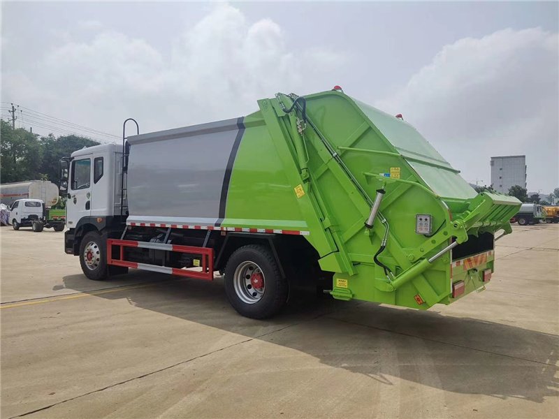 D9東風10方12方壓縮式垃圾車